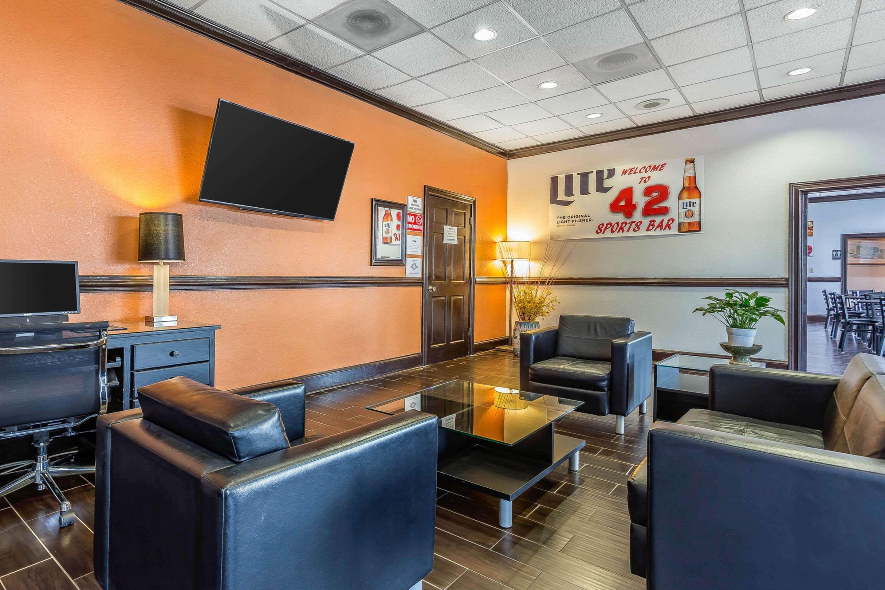 Quality Inn Forsyth Near Ga Public Safety Training Center Εξωτερικό φωτογραφία