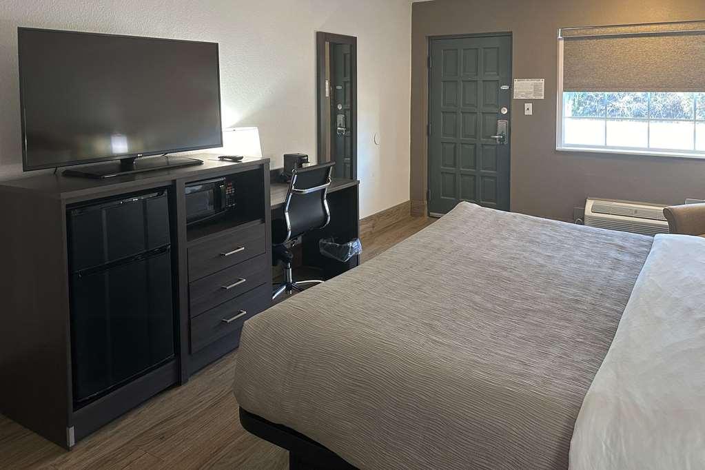 Quality Inn Forsyth Near Ga Public Safety Training Center Δωμάτιο φωτογραφία