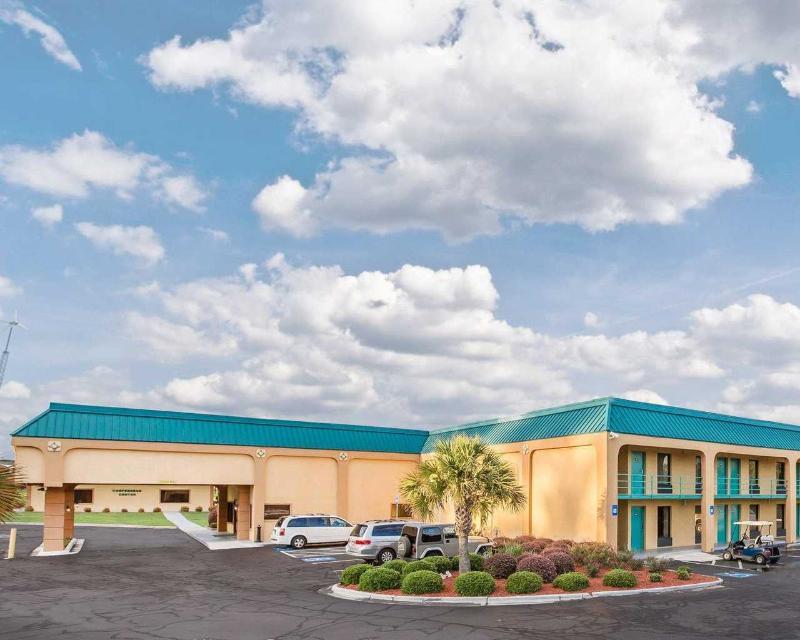 Quality Inn Forsyth Near Ga Public Safety Training Center Εξωτερικό φωτογραφία